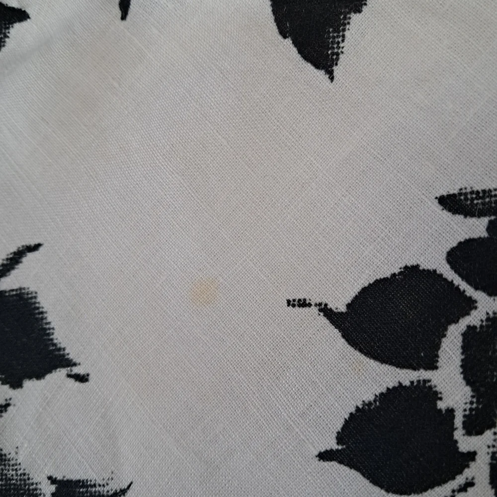 Talbots White & Black Rose Print A Line Linen Midi Skirt Size 4